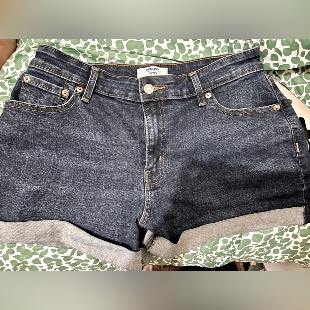 Levis high waist shorts